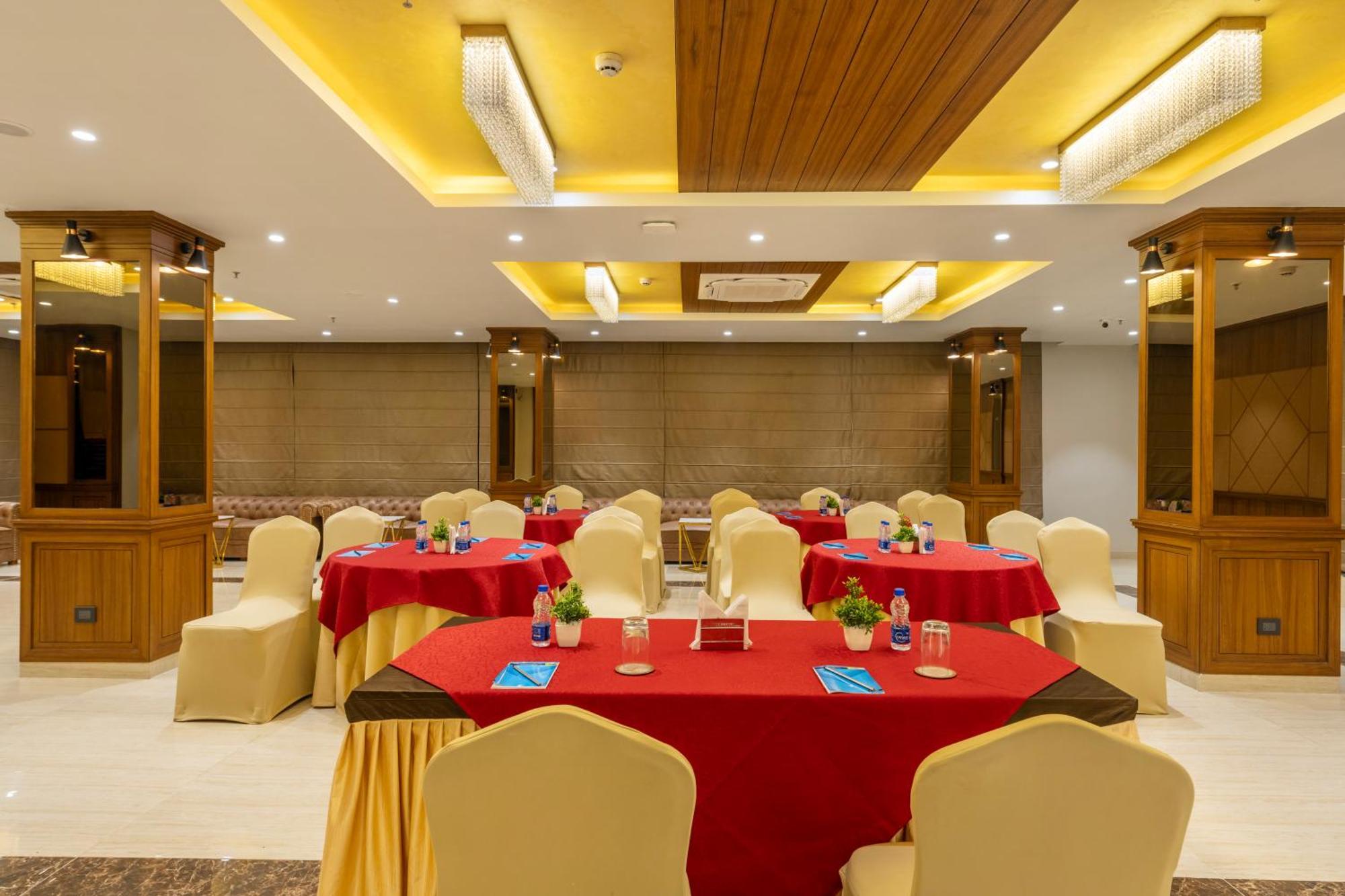 Ra Vista Hotel โกลกาตา ภายนอก รูปภาพ